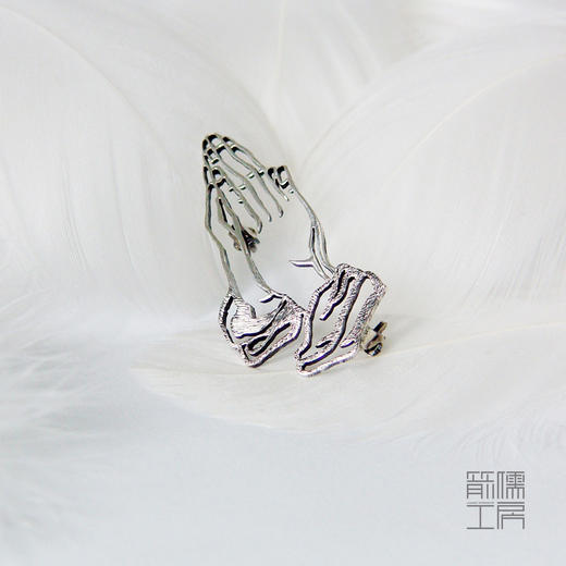  祈祷之手 / 925银胸针【定制：7-15天】 ○ 箭儒工房 商品图2