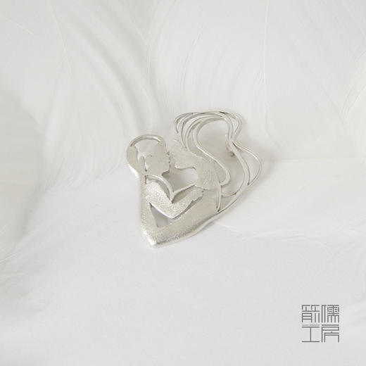 温暖怀抱 / 925银胸针【定制：7-15天】 ○ 箭儒工房 商品图4