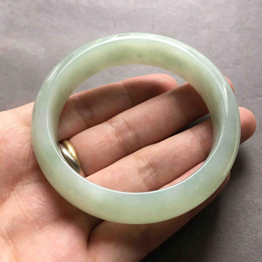 糯种淡晴水翡翠手镯（5）56 商品图4
