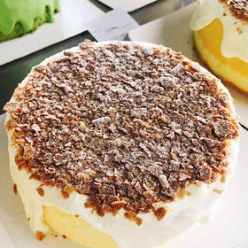 爆浆蛋糕【口味随机，不接受指定。送4套塑料餐具】