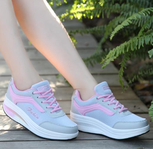 【户外运动】摇摇鞋女网面透气运动鞋女韩版跑步鞋子女春秋季透气厚底休闲鞋女 商品图0