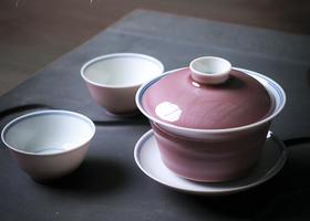 「茶器」豇豆红精进马蹄盖碗