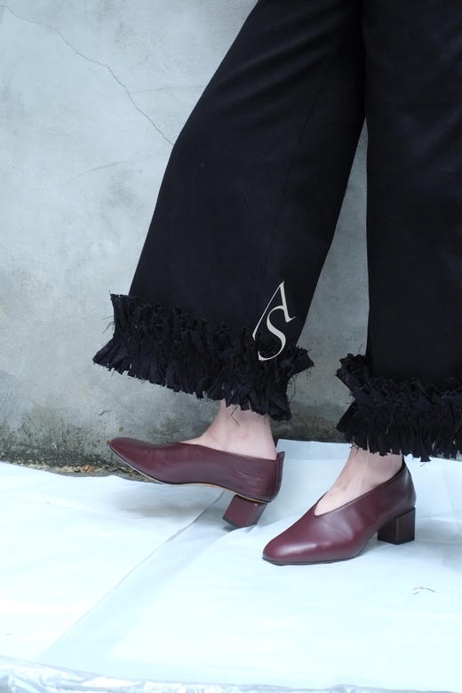 Xuzhi  黑色绳结边牛仔裤 商品图4