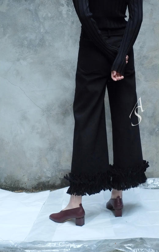 Xuzhi  黑色绳结边牛仔裤 商品图3