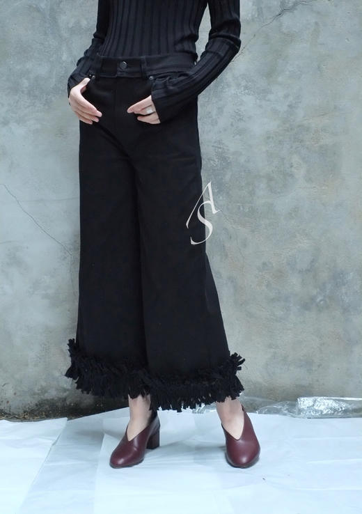 Xuzhi  黑色绳结边牛仔裤 商品图0