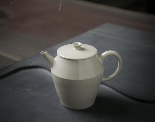 「茶器」草木灰宫灯壶 商品图0