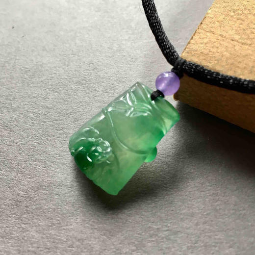 冰种阳绿翡翠节节高 商品图1