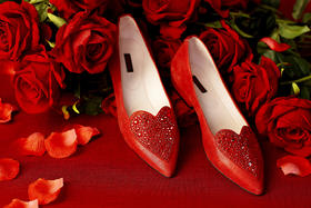 sheme 婚鞋系列 女士桃心 水晶 平跟 单鞋