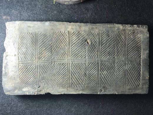 《金钱纹刻五山铜镜古砖茶台 》 商品图3