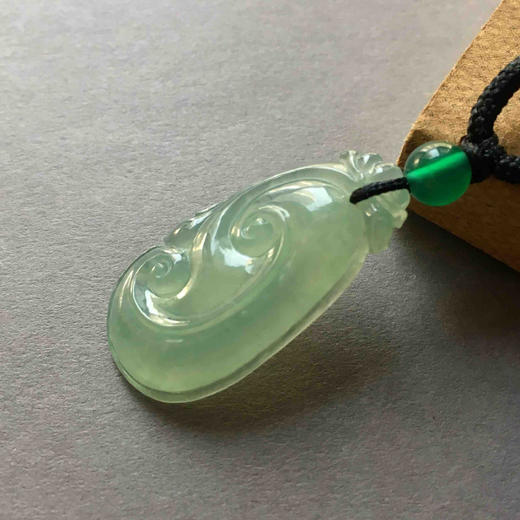 冰种淡晴水翡翠如意 商品图0