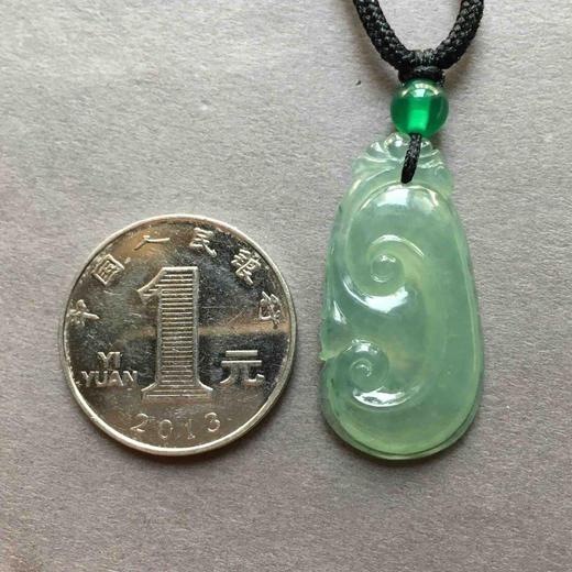 冰种淡晴水翡翠如意 商品图1