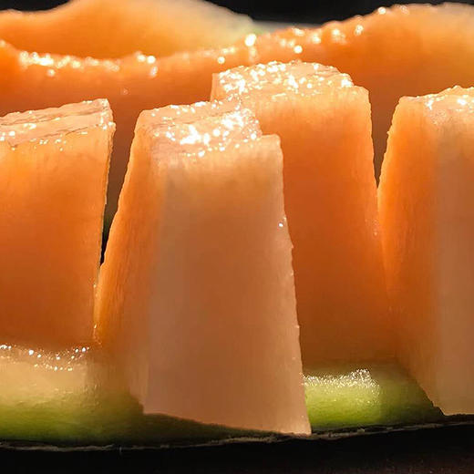 【西洲蜜25号】新疆吐鲁番火焰哈密瓜果肉色泽金黄 甜而不腻 2个装约7