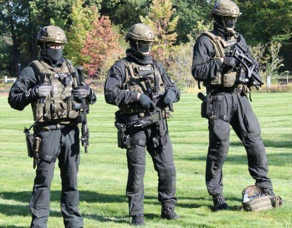 黑科技加固执勤轻型6寸作战靴evtz猫鼬