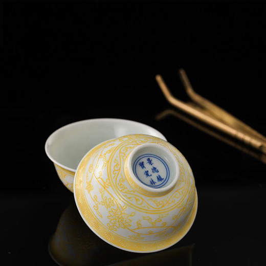 暗刻金丝花卉纹杯 商品图1