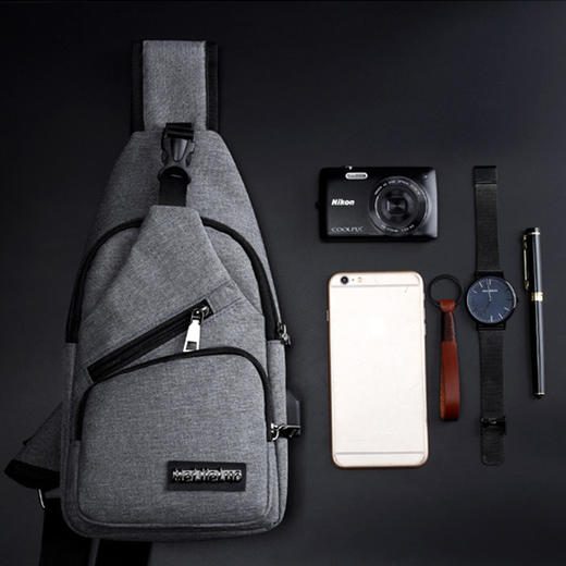 男士随身胸包 商品图3