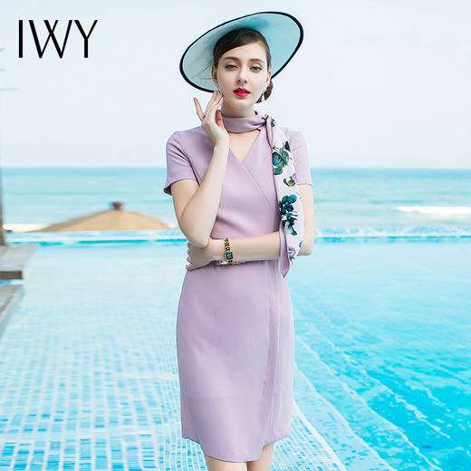 IWY/短袖紫色连衣裙Q174 商品图4