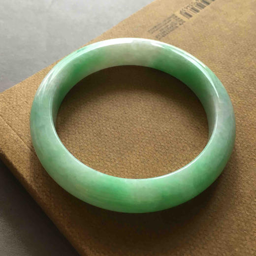 糯种阳绿翡翠手镯58 商品图2
