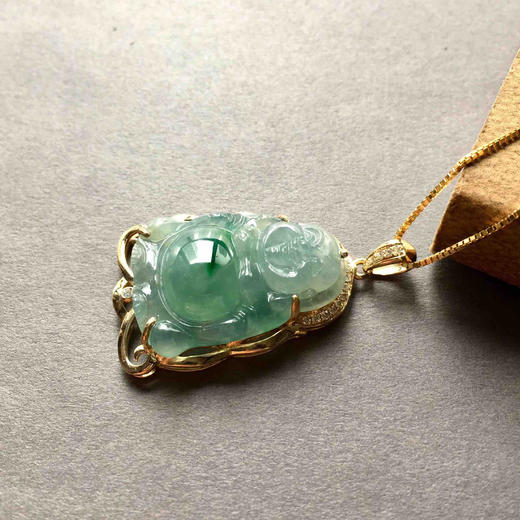 冰种飘阳绿翡翠站佛 商品图2