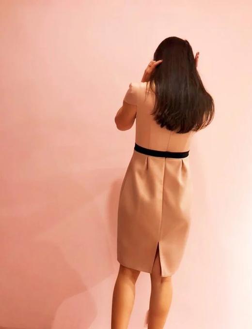 Atelier Miss Lu/ Nina-香槟方领收腰连身裙 商品图2