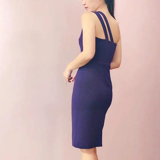 AtelierMissLu/Vicky-紫色斜肩连身裙 商品图4