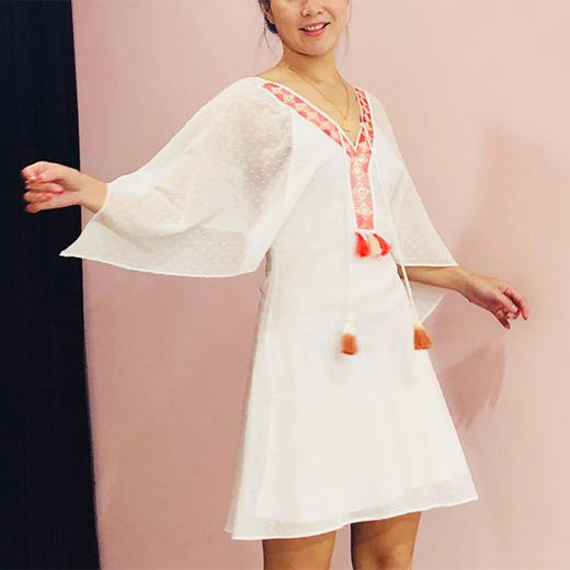 Atelier Miss Lu/ Elsa-白色飘袖刺绣连身裙 商品图0