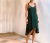 Atelier Miss Lu/ Vanessa-墨绿交叉露背吊带裙 商品缩略图0