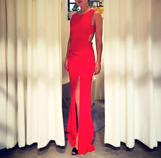 Atelier Miss Lu/ Abigail - 红色露侧腰开衩长礼服裙 商品图1