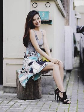 Atelier Miss Lu/ Eunice- 孔雀蓝锁链印花半身裙