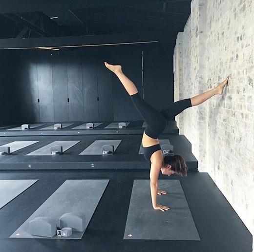 Manduka青蛙瑜伽垫传奇黑垫，经典款式，经典色！ 商品图1