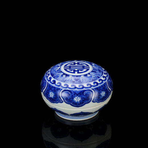 青花如意纹五福捧寿印泥盒（五两） 商品图1