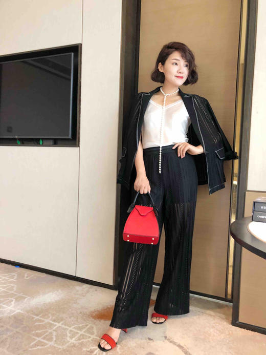 原创设计手工缝制镂空夏季职场显瘦气场西服套装防晒