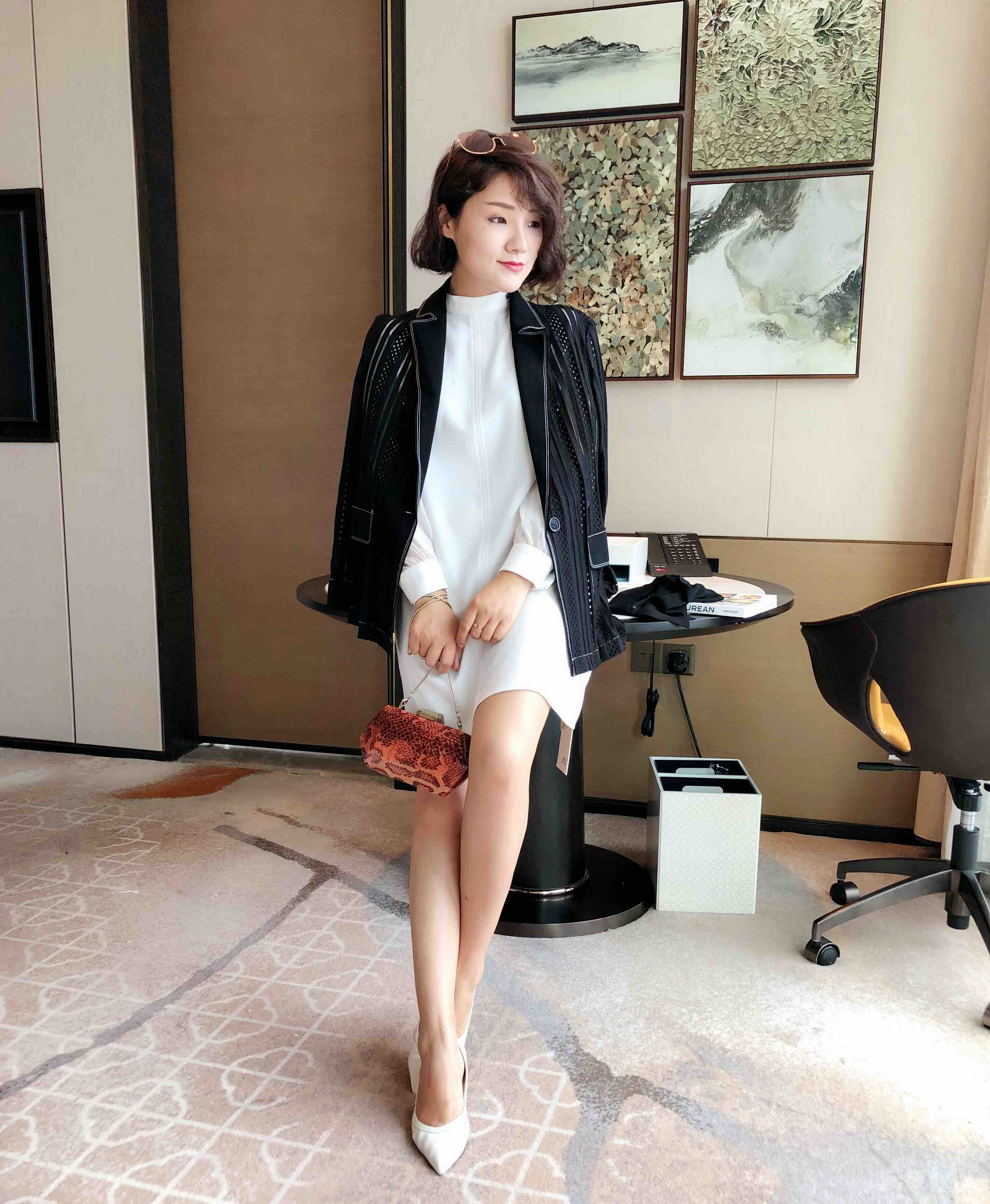 原创设计手工缝制镂空夏季职场显瘦气场西服套装防晒