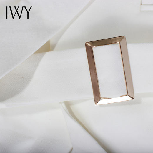 IWY/ 白色七分长袖西装长裤套装C304+P305 商品图6