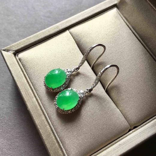 冰种阳绿翡翠蛋面耳坠18k白金钻石镶嵌 商品图1