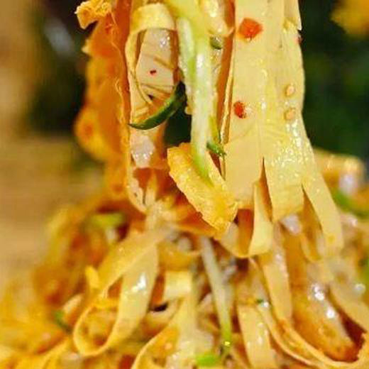 【石屏有机豆腐皮】0添加 配料只有大豆和水   豆香浓郁  口感劲道  300g/袋 商品图2