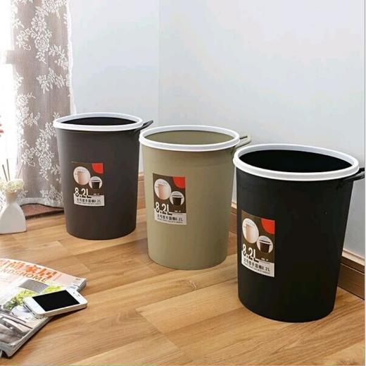 【办公室用品】圆形家用垃圾桶办公厨房塑料桶带提手黑色卫生桶 酒店垃圾桶 商品图0