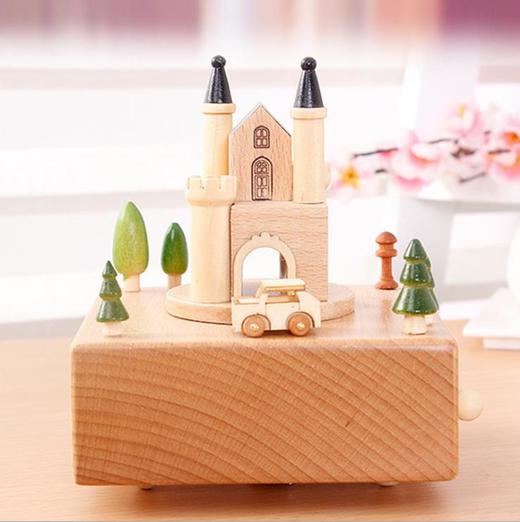 【家居摆件】木制八音盒家居摆件创意木质复古音乐盒城堡摆件节日礼物 商品图0