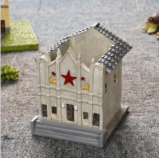 【家居摆件】新款创意房屋笔筒办公用品家居摆件 仿古笔筒树脂工艺品 商品图0