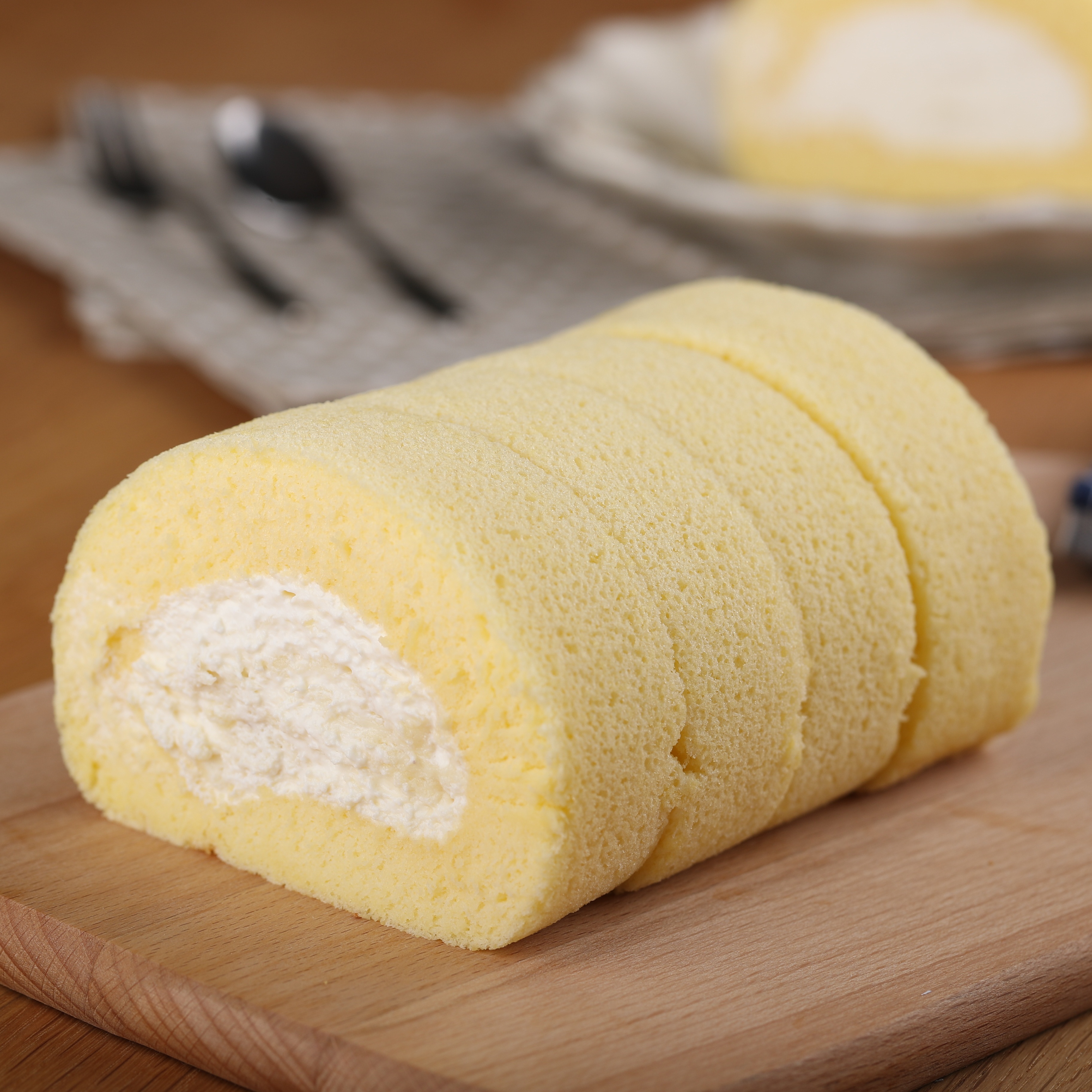 金枕头榴莲蛋糕卷