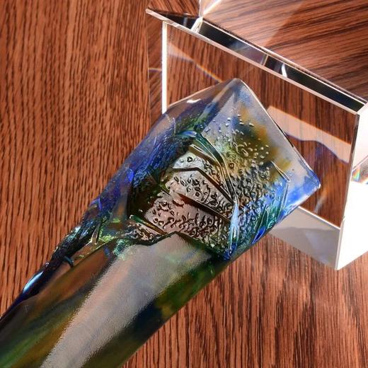 引领者琉璃奖杯定制 优秀员工奖杯定做 先进工作者奖杯创意纪念品 商品图4