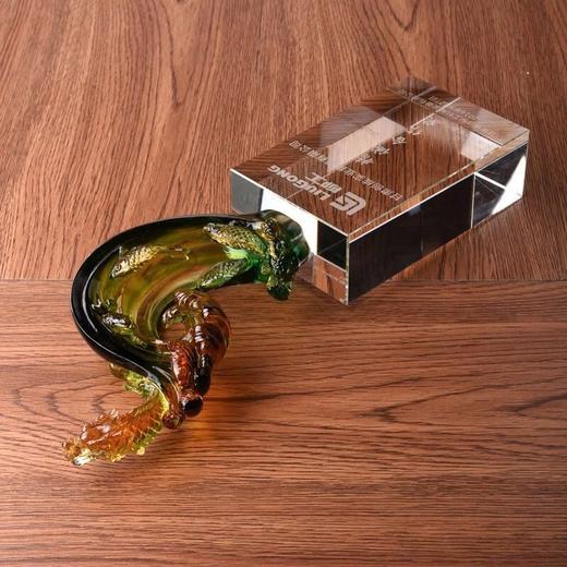 力争上游琉璃奖杯定制创意琉璃摆件纪念品定制企业年会表彰奖品 商品图4