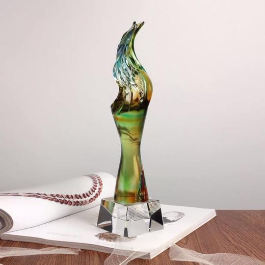 展翅高飞琉璃奖杯 创意纪念品 新款奖杯定制刻字 年会颁奖奖杯 商品图1