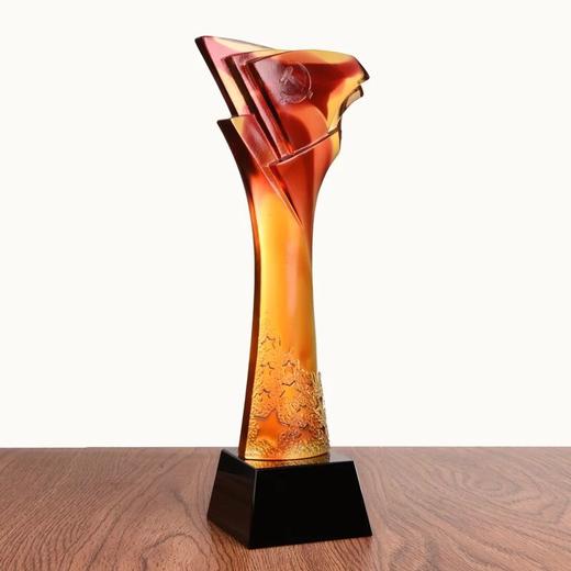 先进工作者奖杯 红旗奖杯 旗手奖杯琉璃奖杯定制优秀党务工作奖杯 商品图1