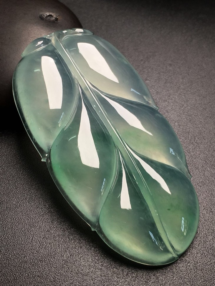 11476翡翠冰种晴水叶子