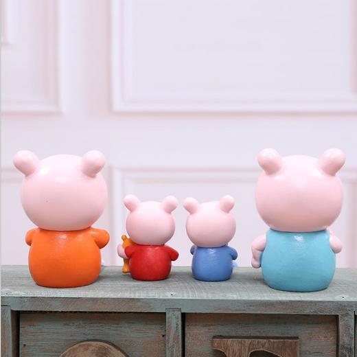 【装饰品】。创意小猪佩奇一家四口树脂吊脚娃娃工艺品礼品家居装饰品摆件礼品 商品图2