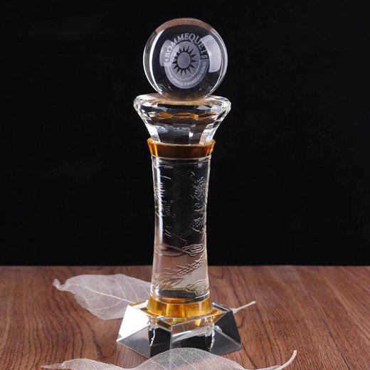 龙柱奖杯定制 内雕水晶球奖杯 水晶内雕奖杯 球类比赛奖杯 商品图2