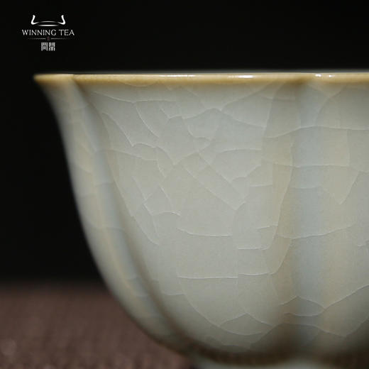 问鼎汝瓷收藏款天青小葵口杯（缺货） 商品图1