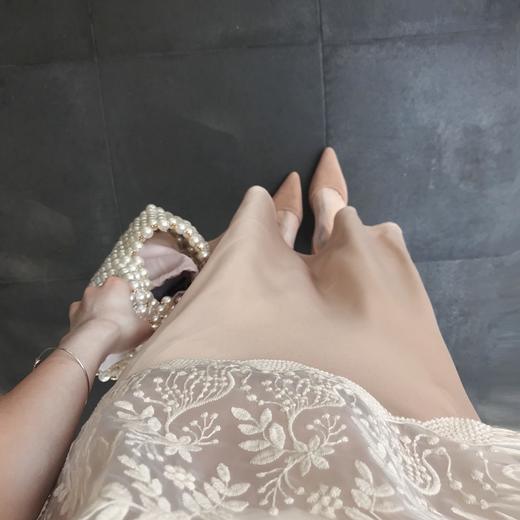 金蘑菇菇 香槟色 很好搭的轻优雅中长半裙 商品图1