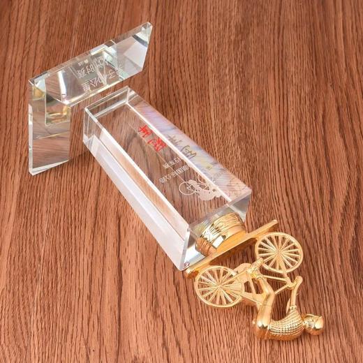 自行车比赛奖杯 环湖直行车比赛纪念品 体育比赛奖品金属奖杯定制 商品图4