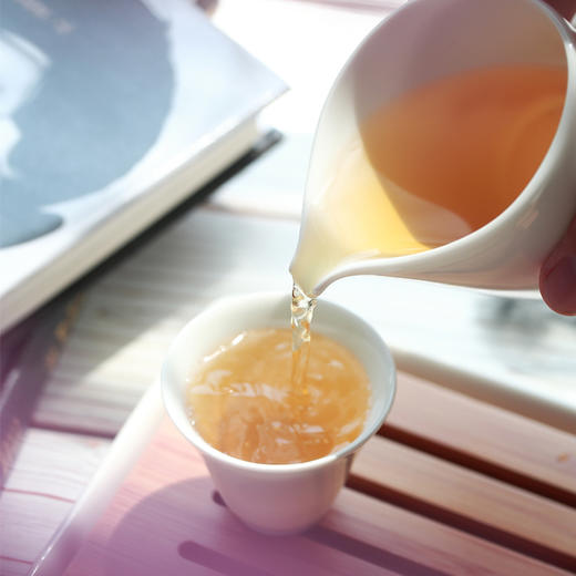 艺福堂 云南普洱饼茶 腔调礼盒装 357g/盒 商品图3